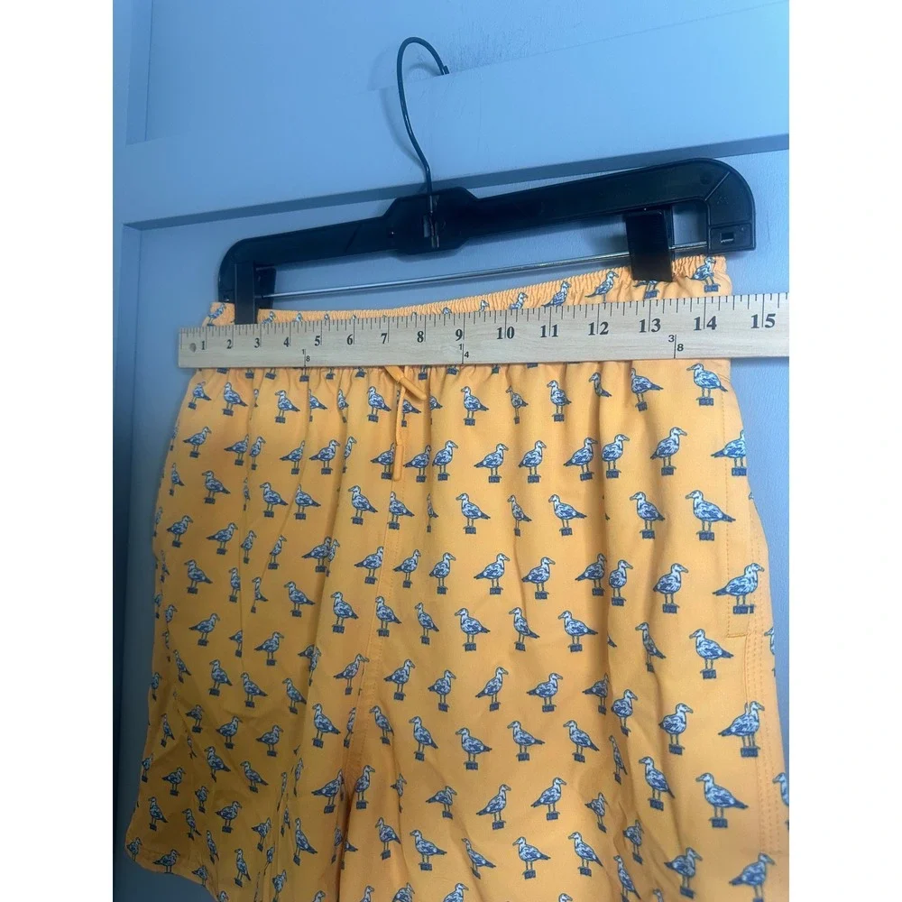 Vineyard Vines Mens Yellow Seagull Print Swim Trunks Board Shorts XL 3M001197